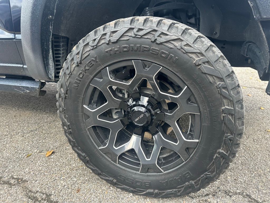 2021 Ford F-150 Lariat photo 2