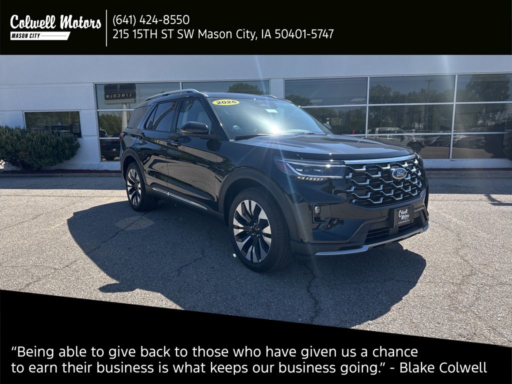 2026 Ford Explorer Platinum 4WD's photo