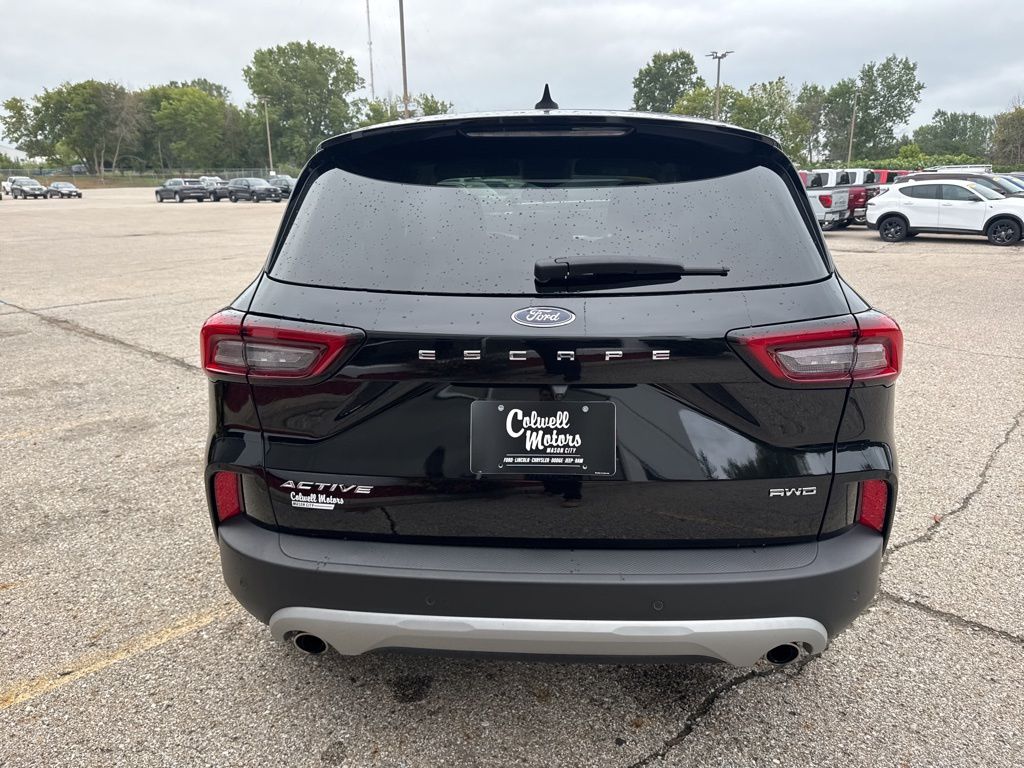 2024 Ford Escape Active photo 3