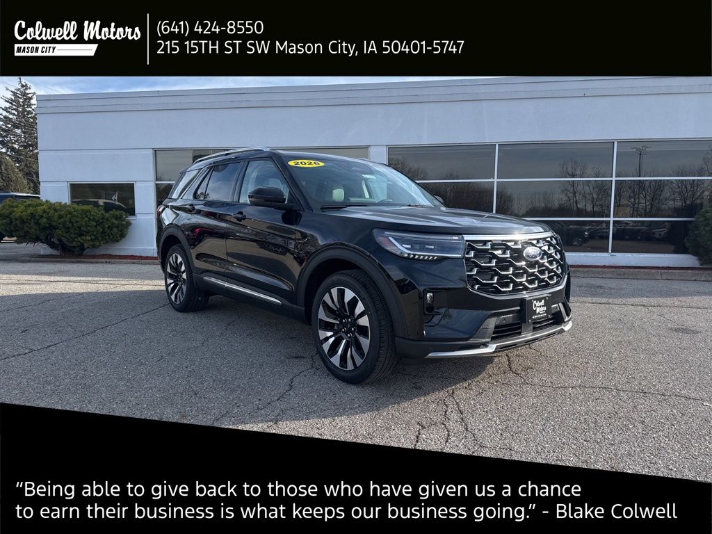 2026 Ford Explorer Platinum's photo