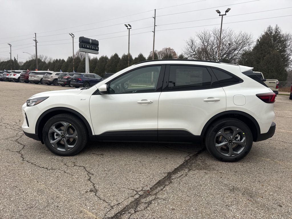 2026 Ford Escape ST-Line Select photo 3