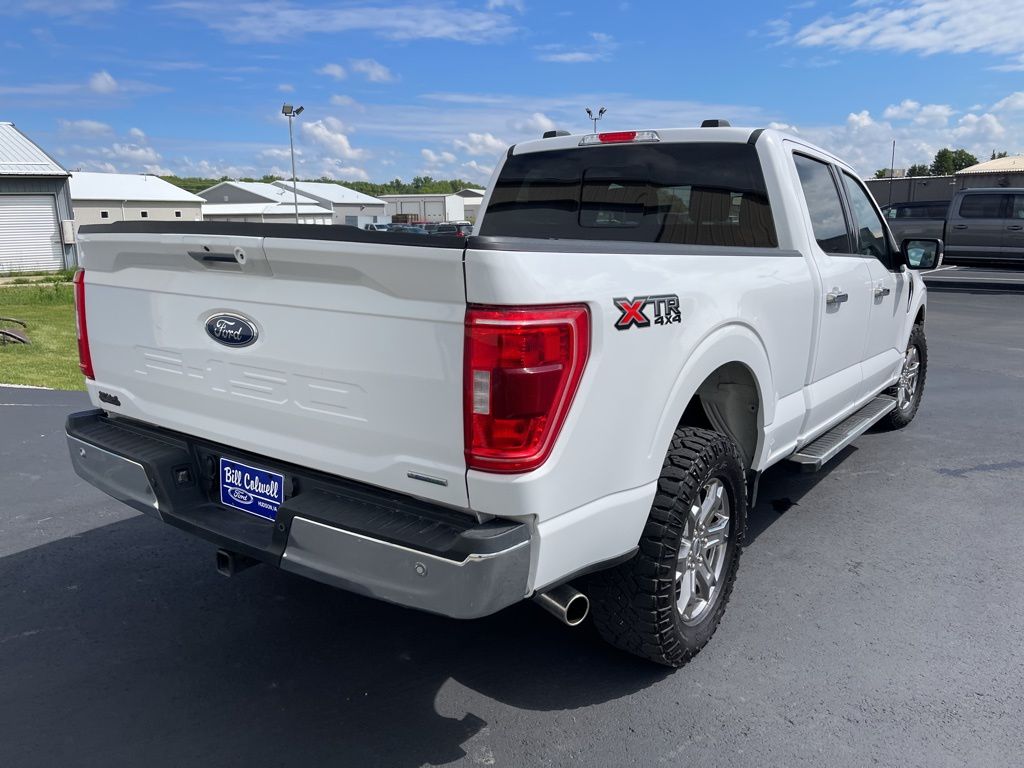 2023 Ford F-150 XLT photo 3