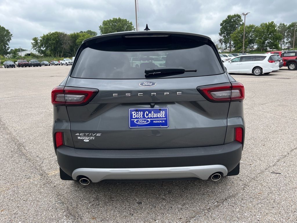 2025 Ford Escape Active photo 3