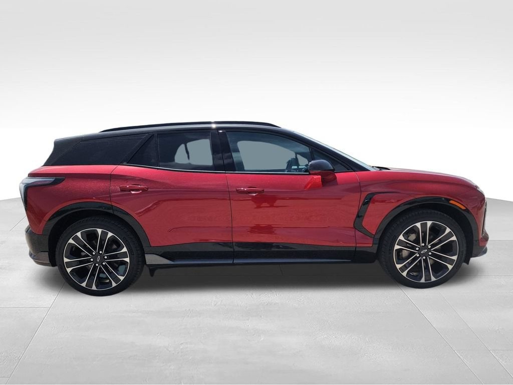 2026 Chevrolet Blazer EV SS - Photo 10