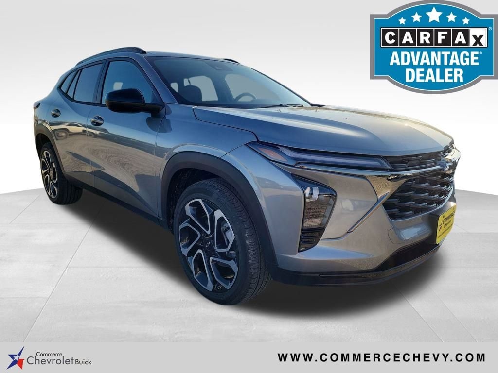 2026 Chevrolet Trax RS's photo