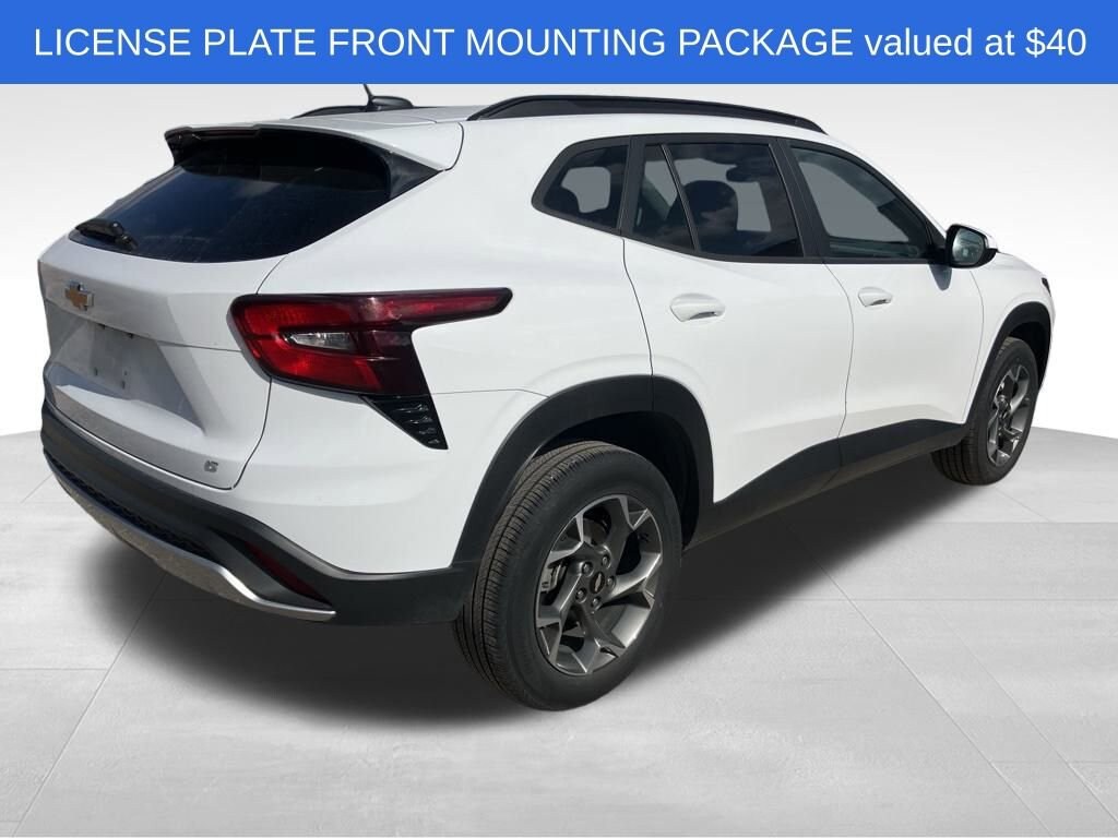 Used 2024 Chevrolet Trax LT SUV