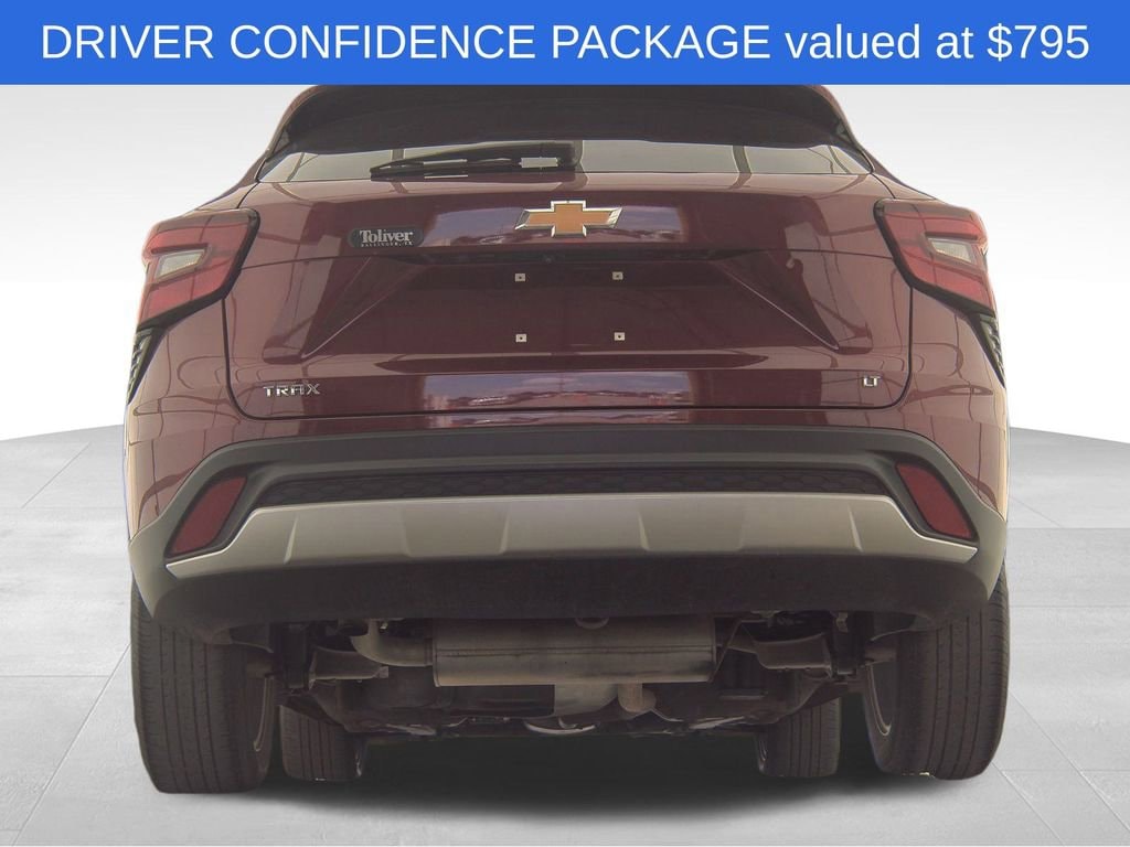 Used 2024 Chevrolet Trax LT with VIN KL77LHE2XRC001986 for sale in Commerce, TX