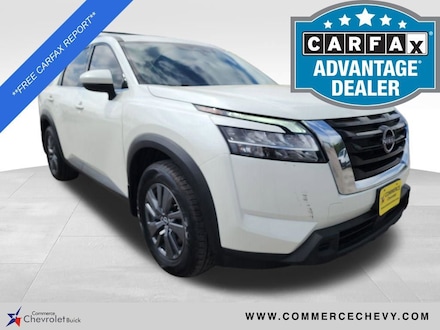 2022 Nissan Pathfinder SV 2WD SUV