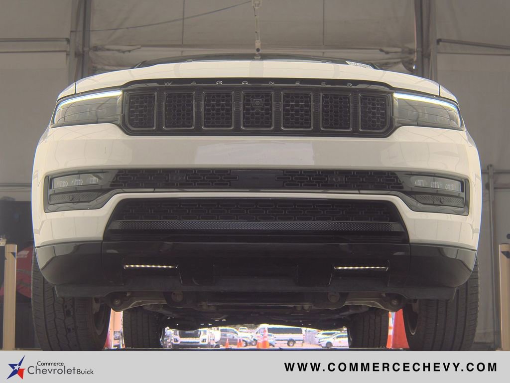 2024 Jeep Grand Wagoneer L II photo 3