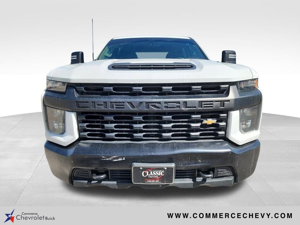 2022 Chevrolet Silverado 2500HD photo 2