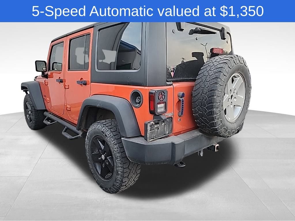 2015 Jeep Wrangler Unlimited Sport photo 3