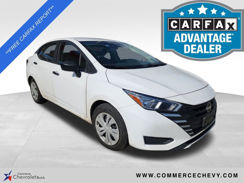 2023 Nissan Versa 1.6 S CVT's photo