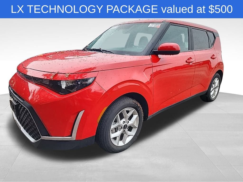 2024 Kia Soul LX photo 2