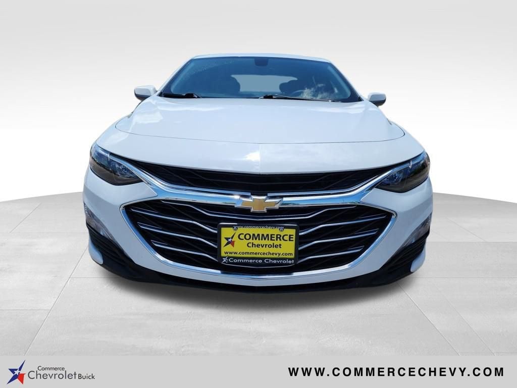 Used 2022 Chevrolet Malibu 1LT with VIN 1G1ZD5ST4NF114239 for sale in Commerce, TX
