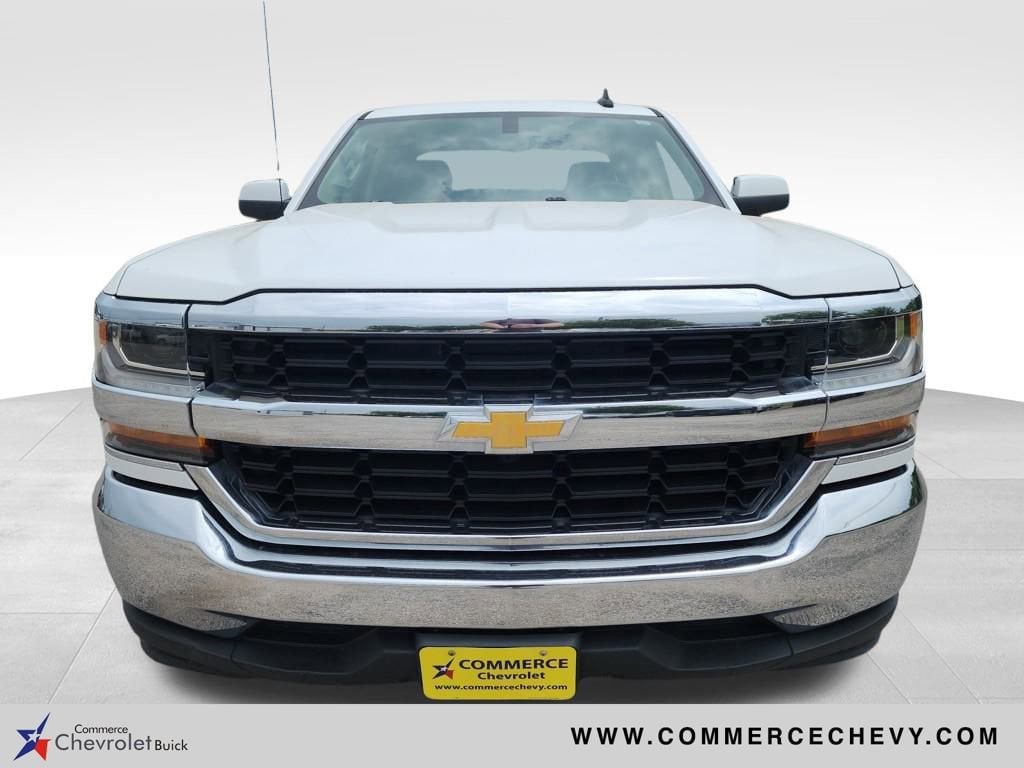Used 2018 Chevrolet Silverado 1500 LT with VIN 1GCRCREC5JZ154075 for sale in Commerce, TX