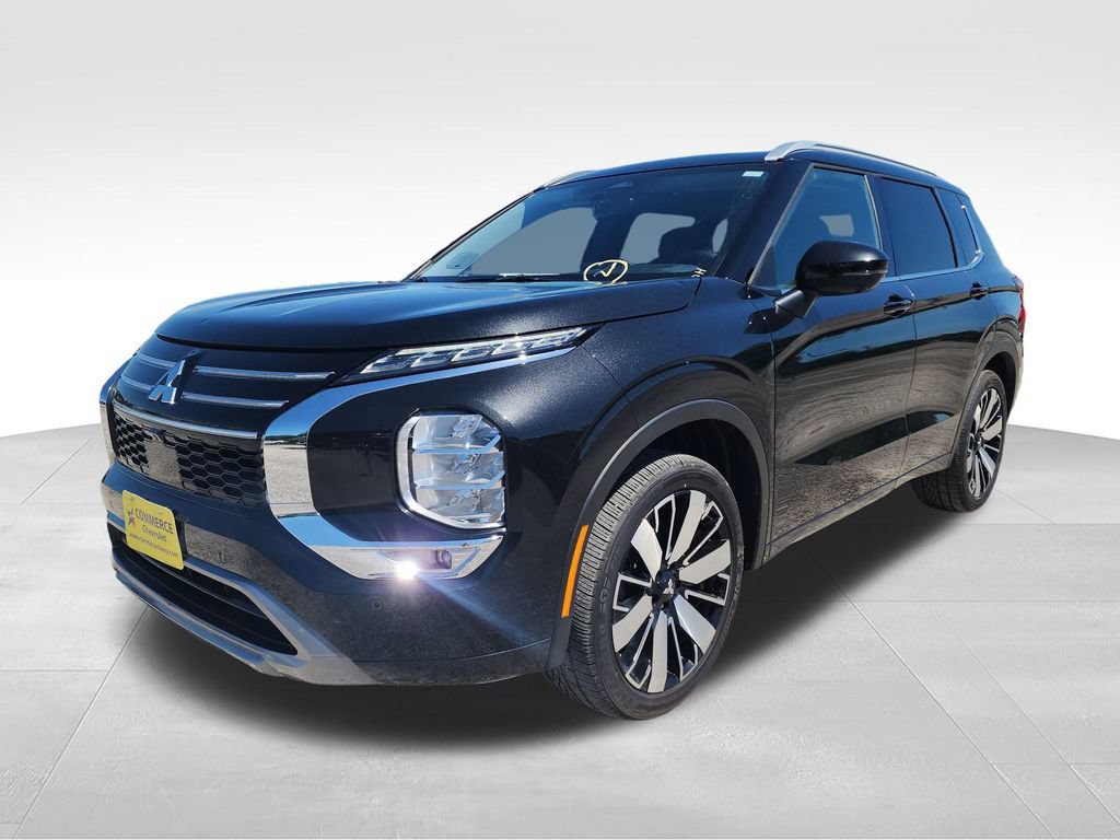 Used 2025 Mitsubishi Outlander SEL