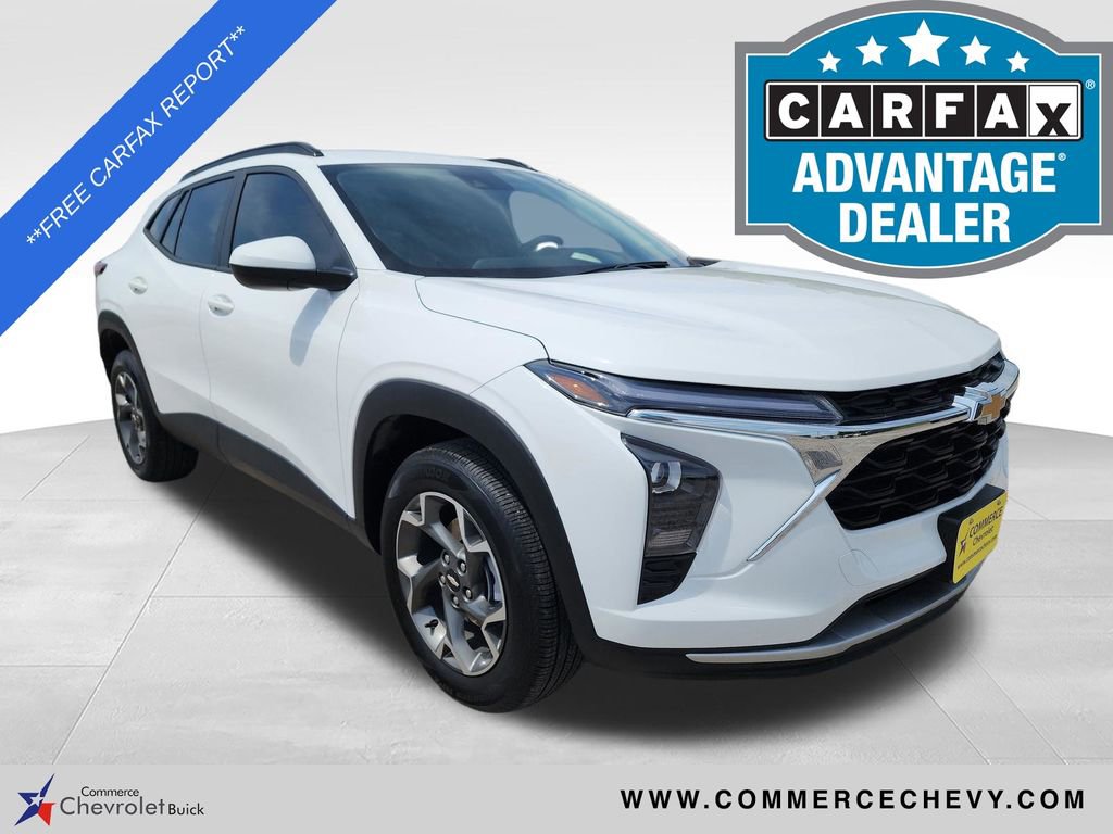 2025 Chevrolet Trax LT's photo