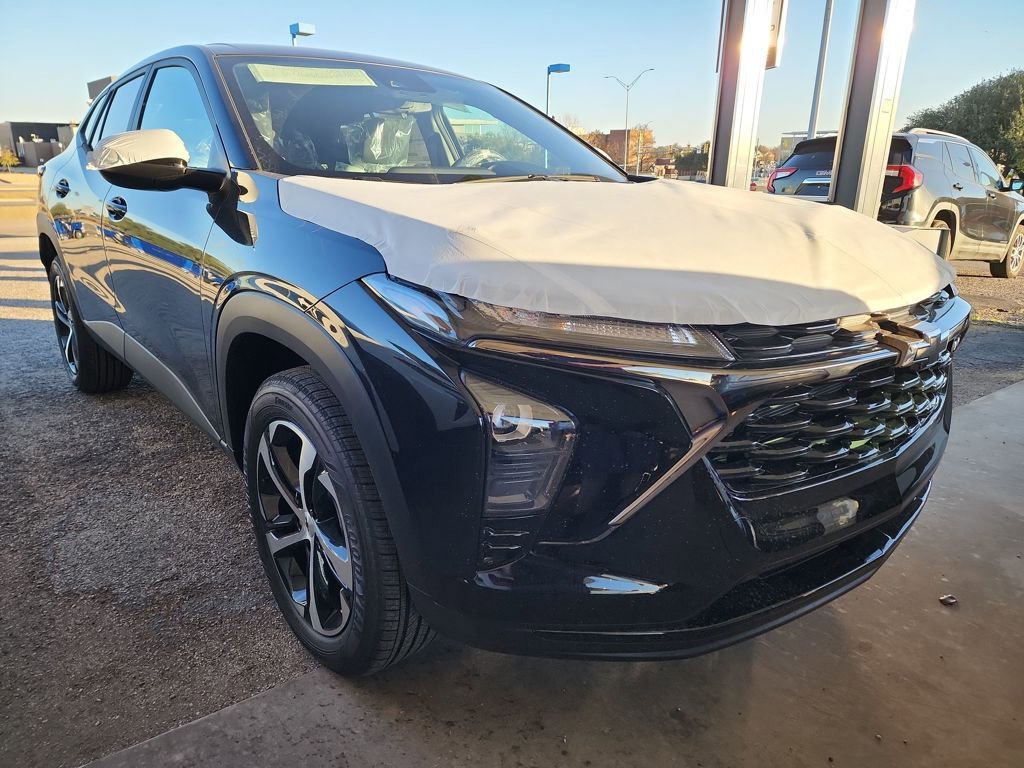 2026 Chevrolet Trax RS's photo