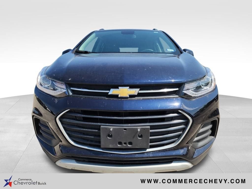 Used 2022 Chevrolet Trax LT with VIN KL7CJPSM4NB526823 for sale in Commerce, TX