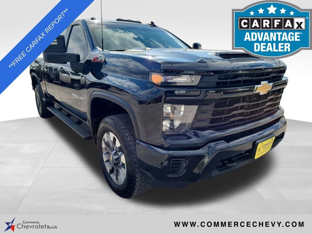 2024 Chevrolet Silverado 2500HD Custom's photo