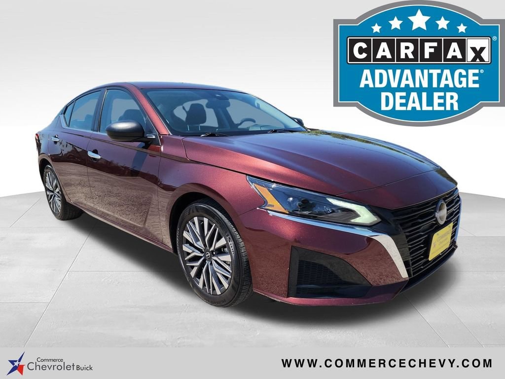 Used 2025 Nissan Altima SV