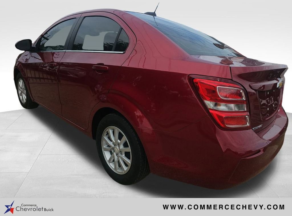 2020 Chevrolet Sonic LT photo 3