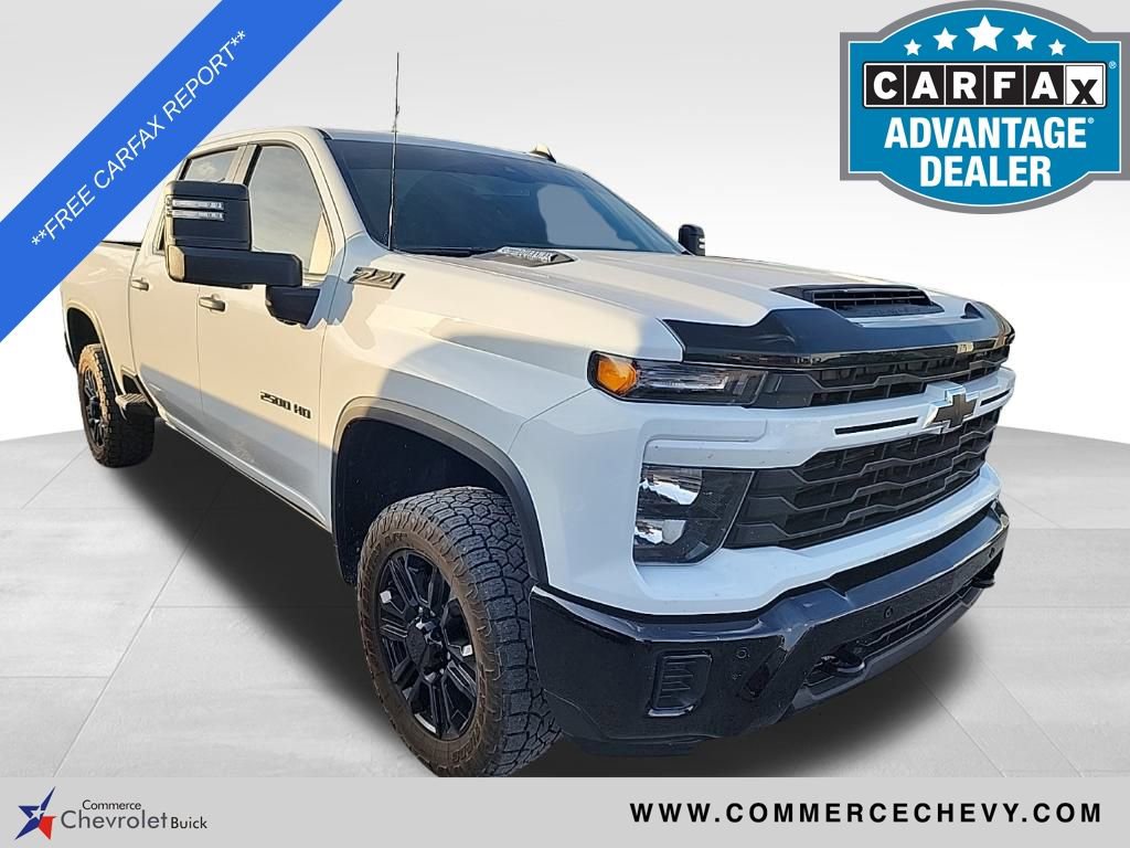 2025 Chevrolet Silverado 2500HD Custom's photo