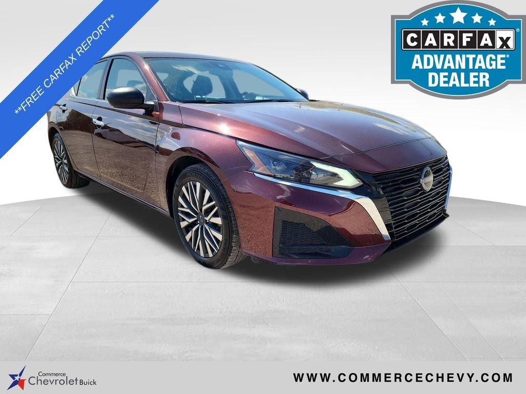 2024 Nissan Altima SV