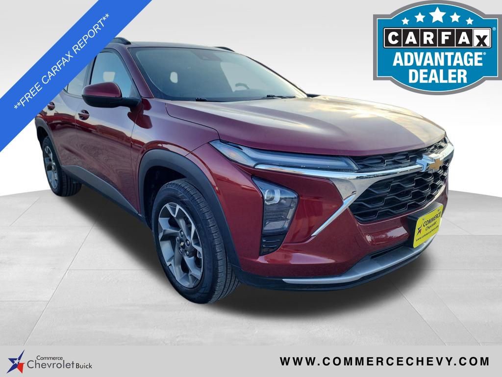 2024 Chevrolet Trax LT's photo