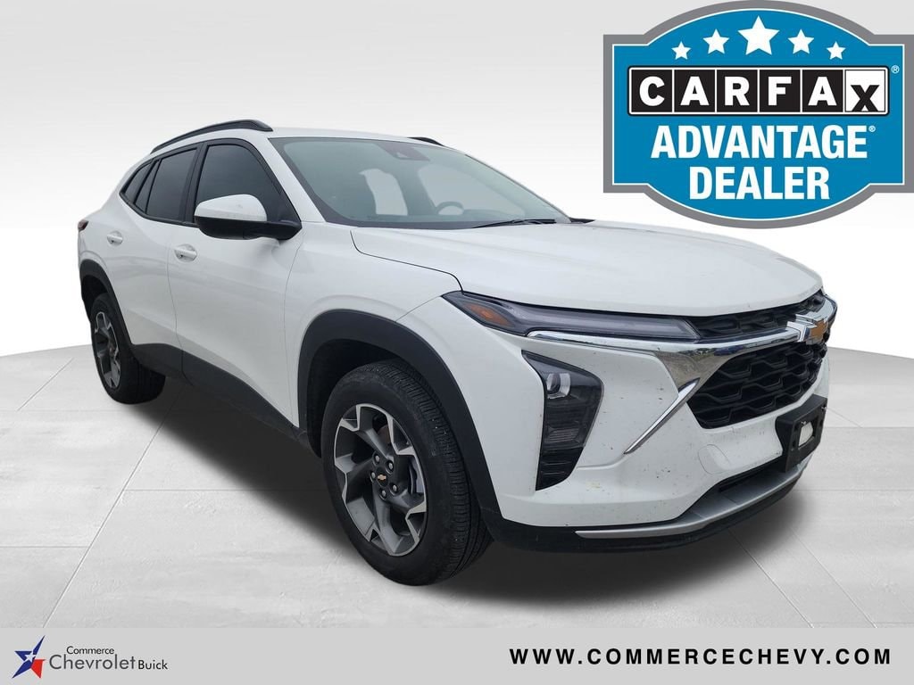 2025 Chevrolet Trax LT's photo
