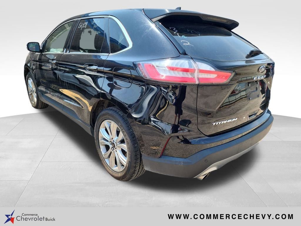 2024 Ford Edge Titanium photo 3