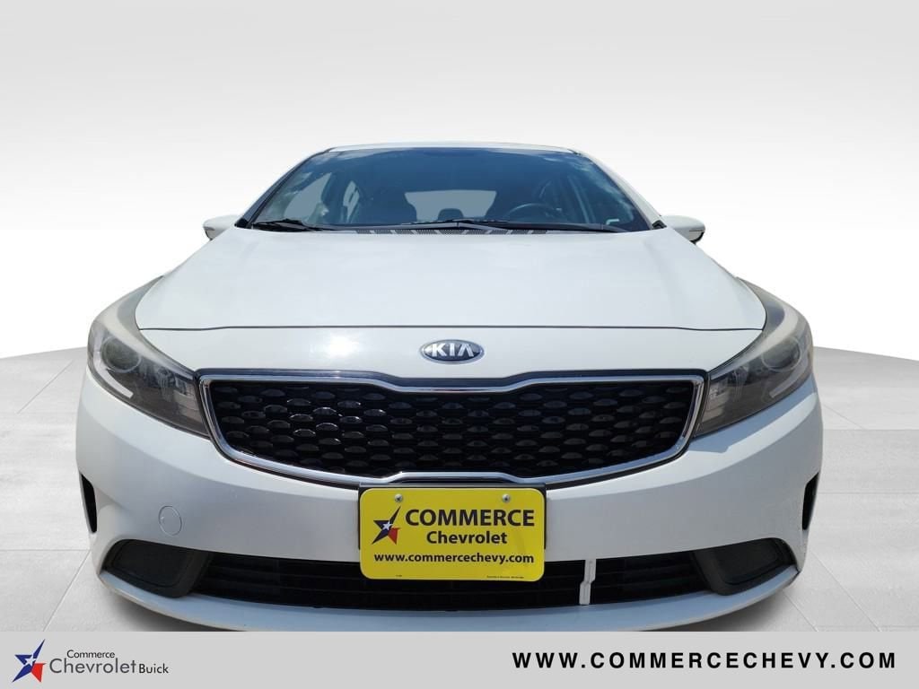 Used 2017 Kia Forte5 LX with VIN KNAFK5A81H5721378 for sale in Commerce, TX