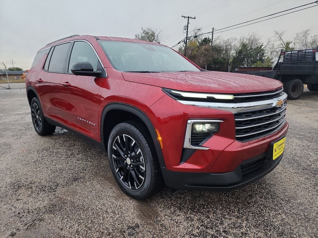 2026 Chevrolet Traverse LT's photo