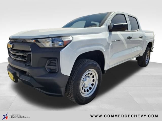 2025 Chevrolet Colorado LT photo 3
