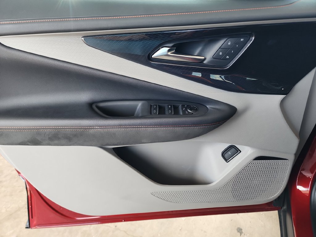 2026 Chevrolet Blazer EV SS - Photo 12