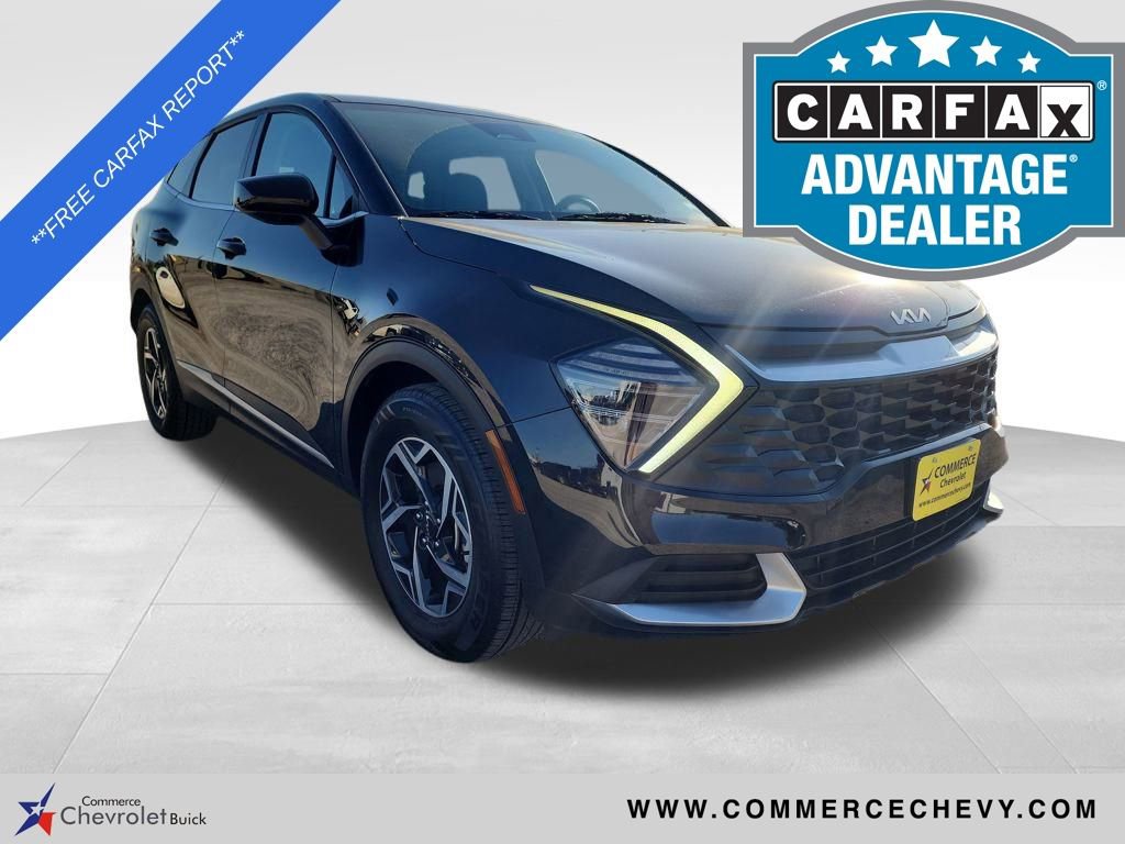 2024 Kia Sportage LX's photo