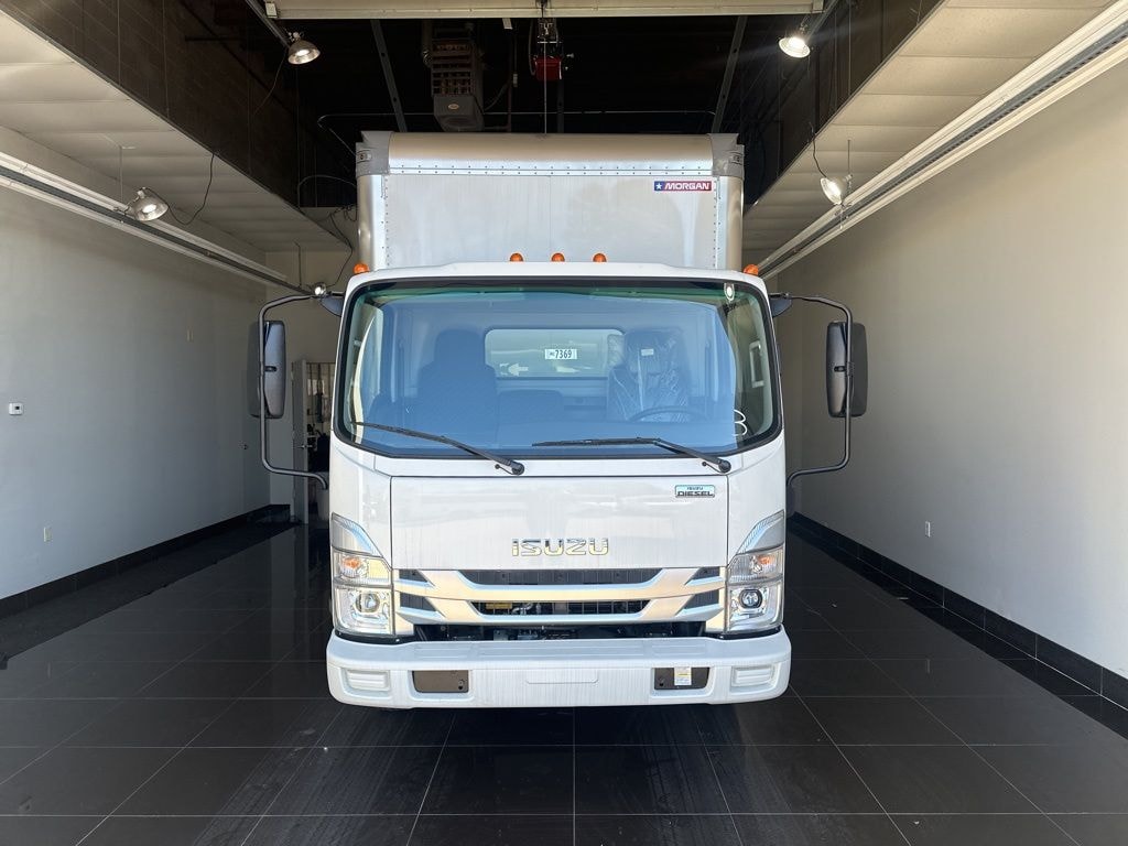 New 2024 Isuzu NPR HD