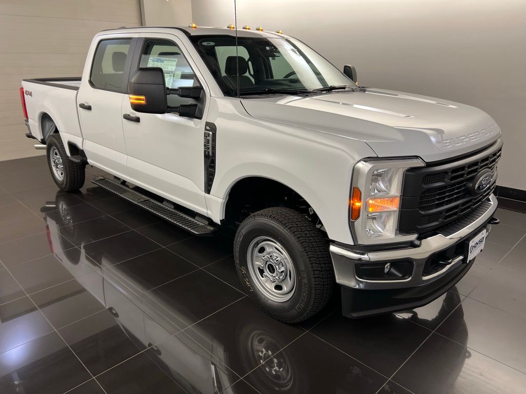 New 2026 Ford F-350 XL Truck Crew Cab