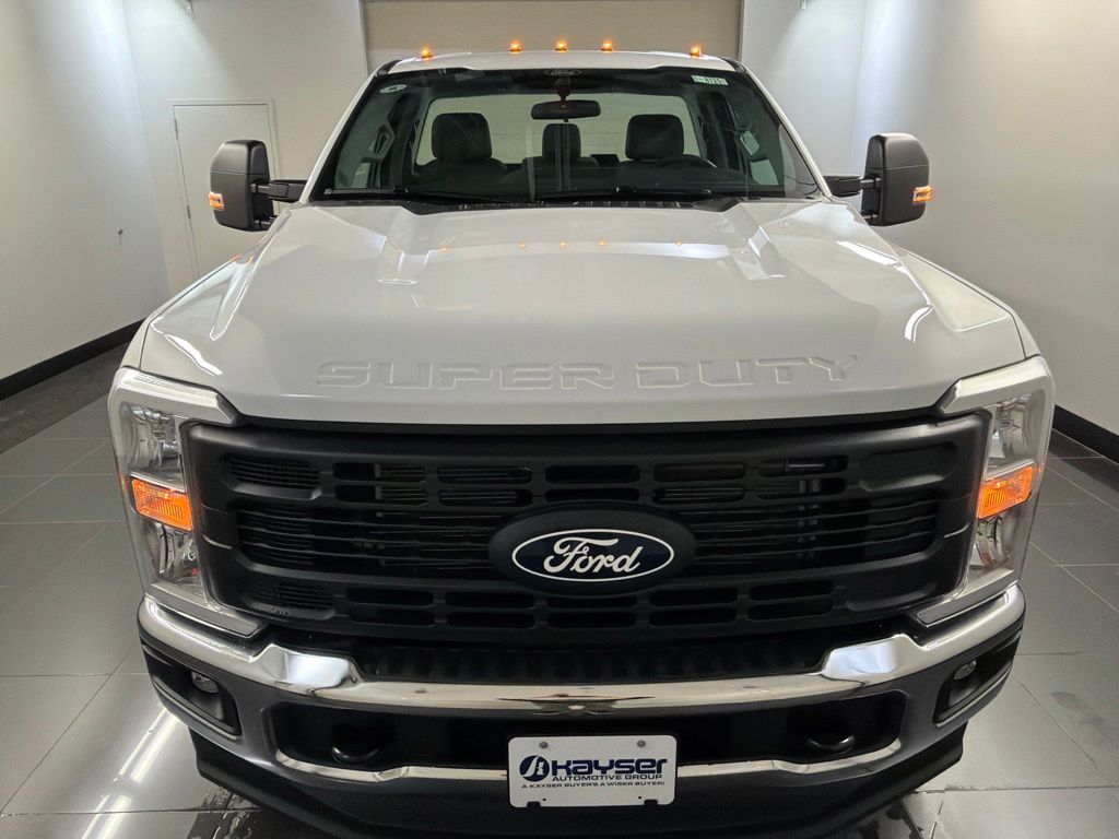 New 2027 Ford F-350 XL Truck Regular Cab