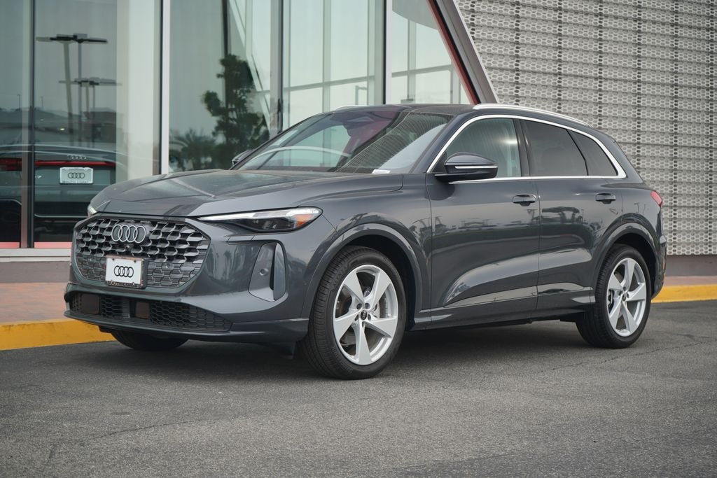 New 2025 Audi Q5 Prestige SUV