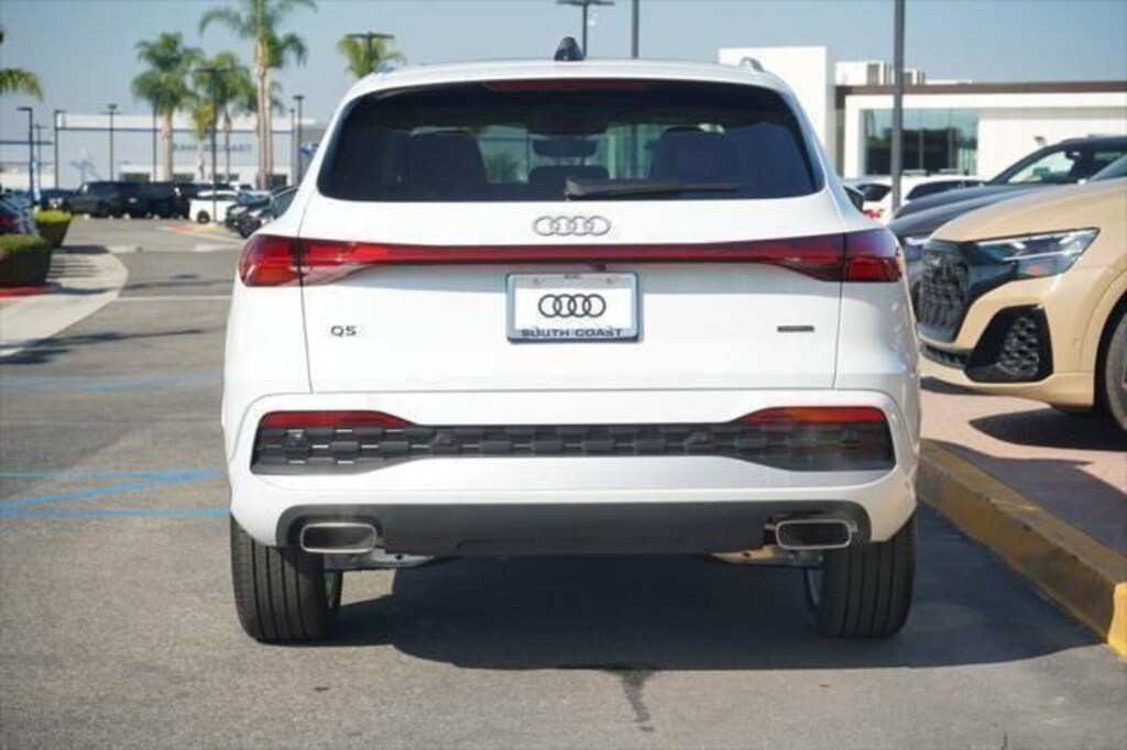 New 2025 Audi Q5 Prestige SUV