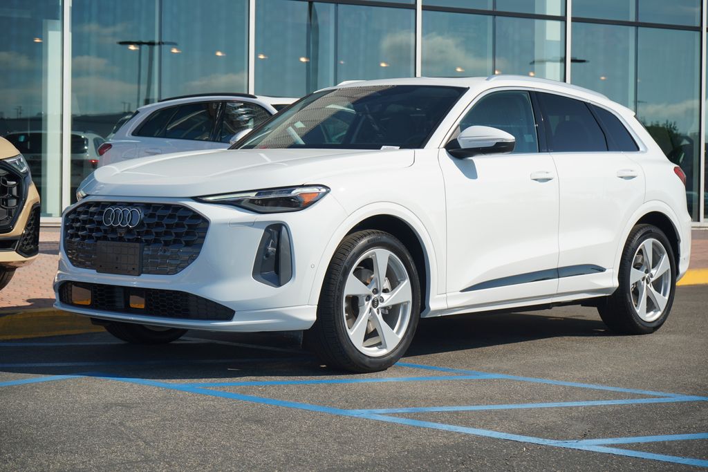 2025 Audi New Q5 Prestige's photo