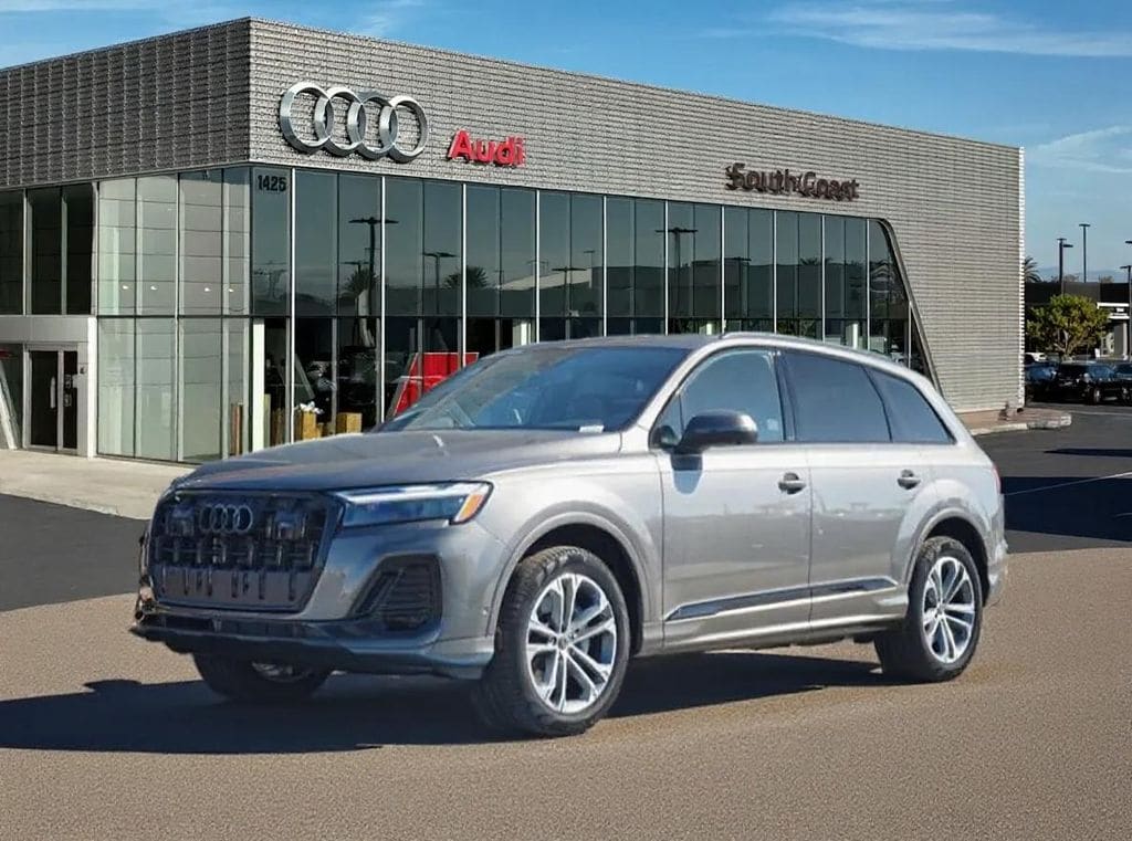 New 2026 Audi Q7 45 Premium Plus SUV