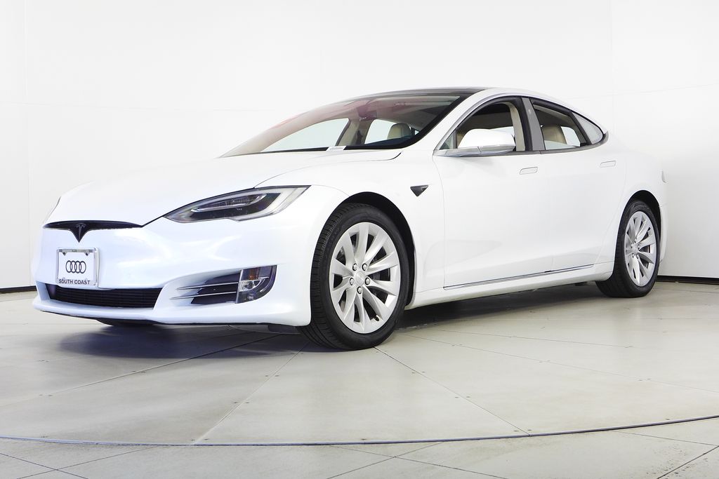 Used 2018 Tesla Model S 75D with VIN 5YJSA1E25JF277414 for sale in Santa Ana, CA