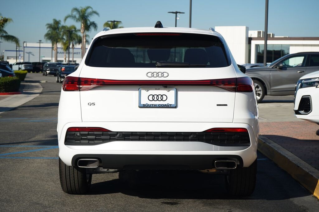 New 2025 Audi Q5 2.0T Premium SUV