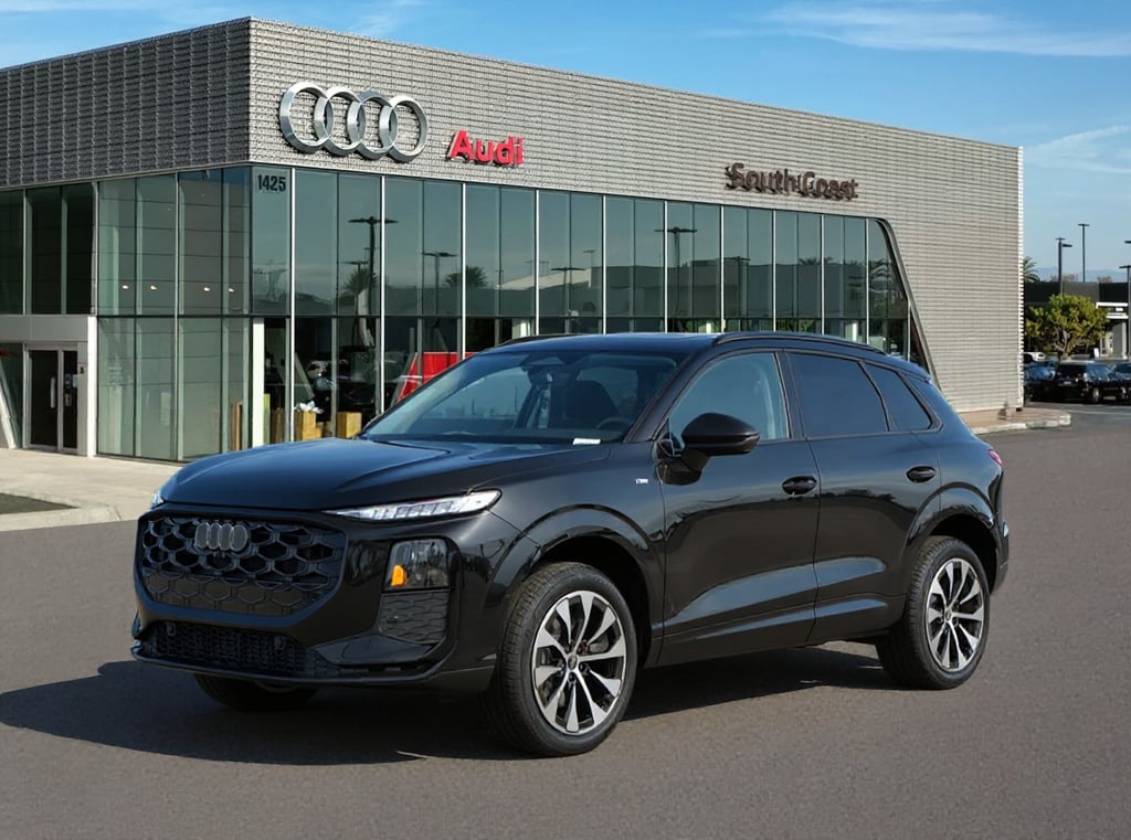 2026 Audi Q3 S line quattro's photo