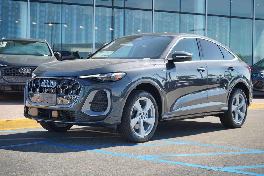 New 2025 Audi Q5 2.0T Premium SUV