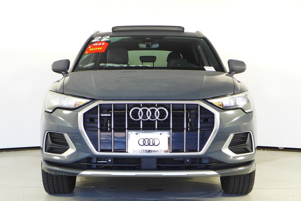 2022 Audi Q3 40 TFSI Premium photo 3