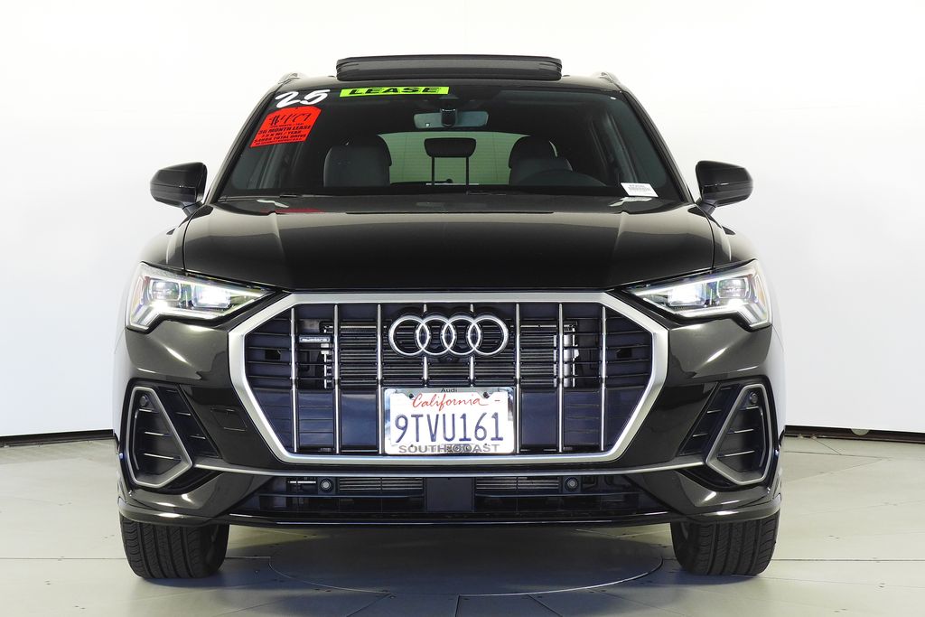 2025 Audi Q3 S line Premium Plus photo 3