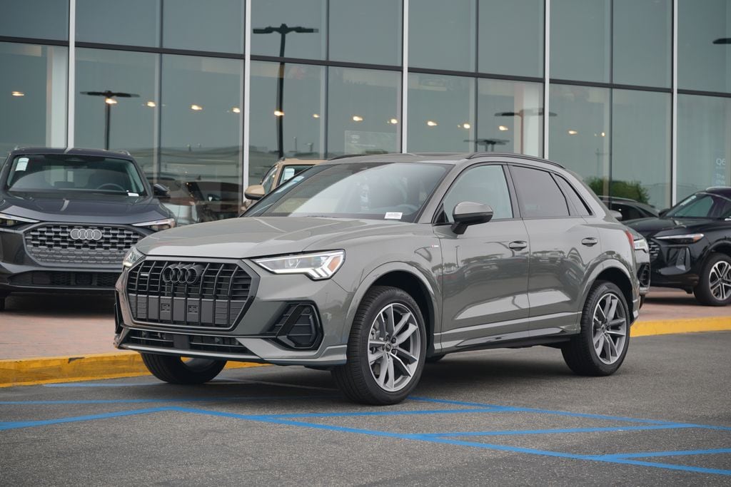 2025 Audi Q3 S Line Premium's photo